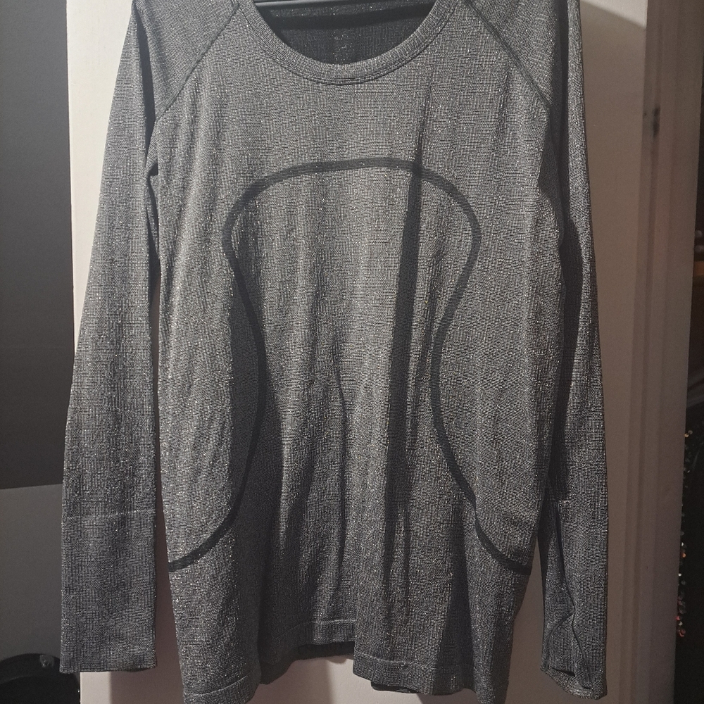 Lululemon Swiftly Tech Long Sleeve